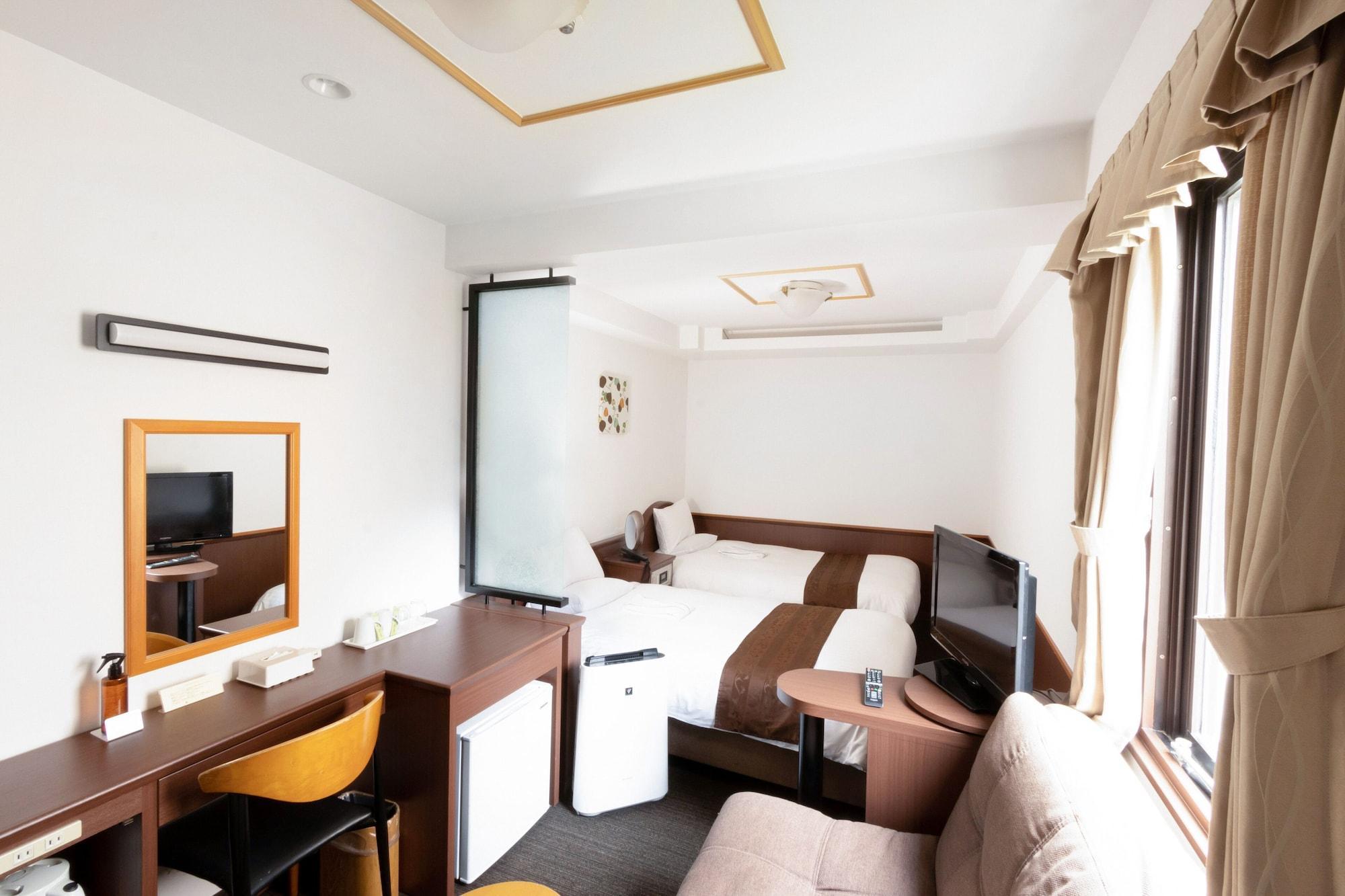 Toyo Hotel Фукуока Экстерьер фото