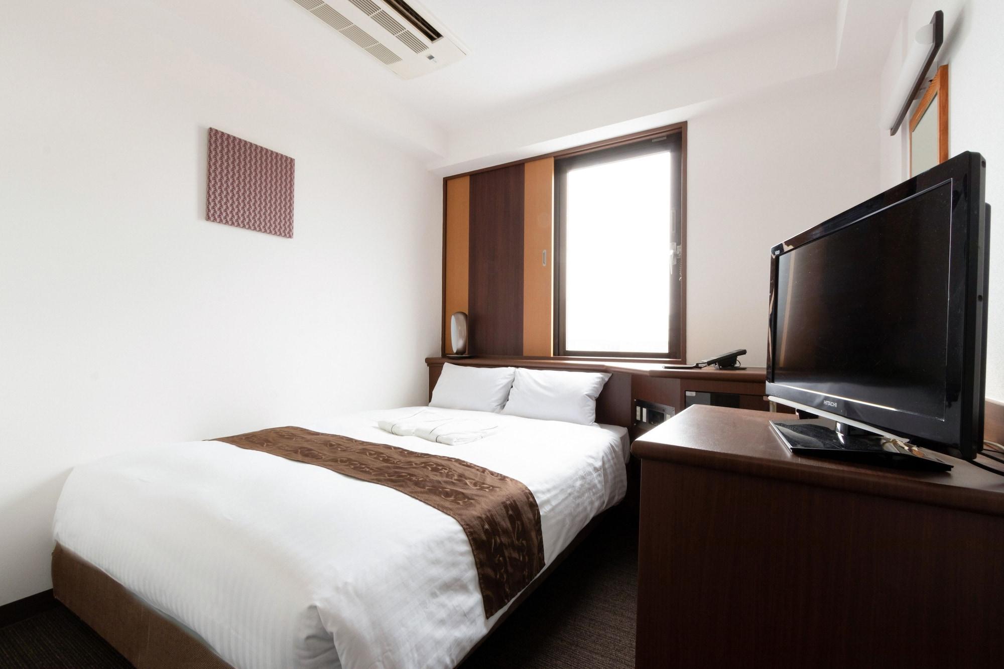 Toyo Hotel Фукуока Экстерьер фото