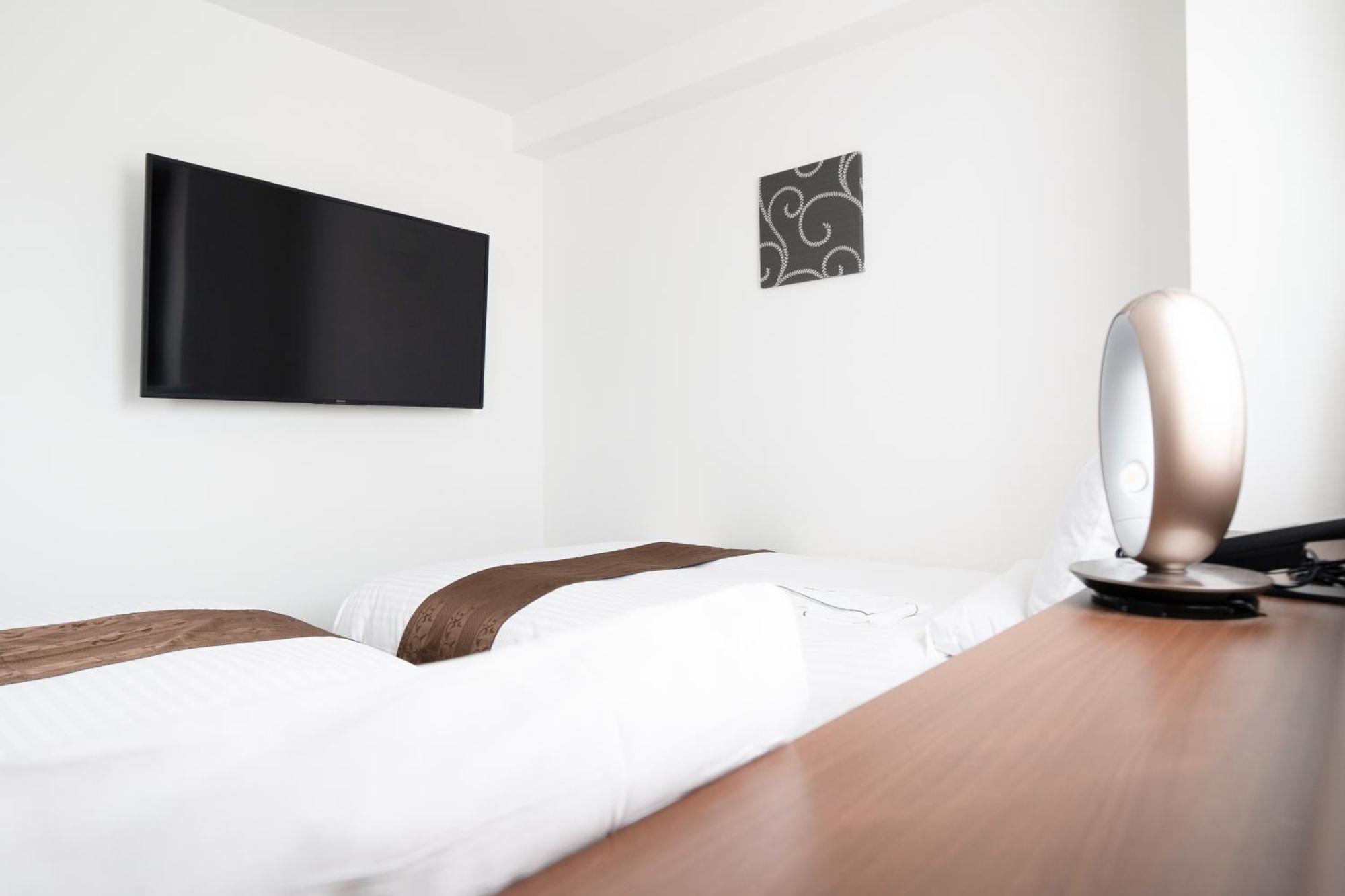 Toyo Hotel Фукуока Экстерьер фото