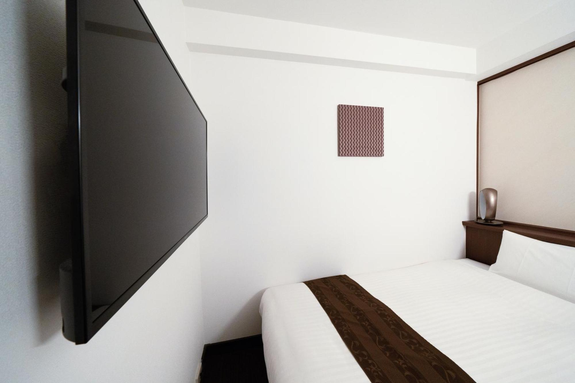 Toyo Hotel Фукуока Экстерьер фото