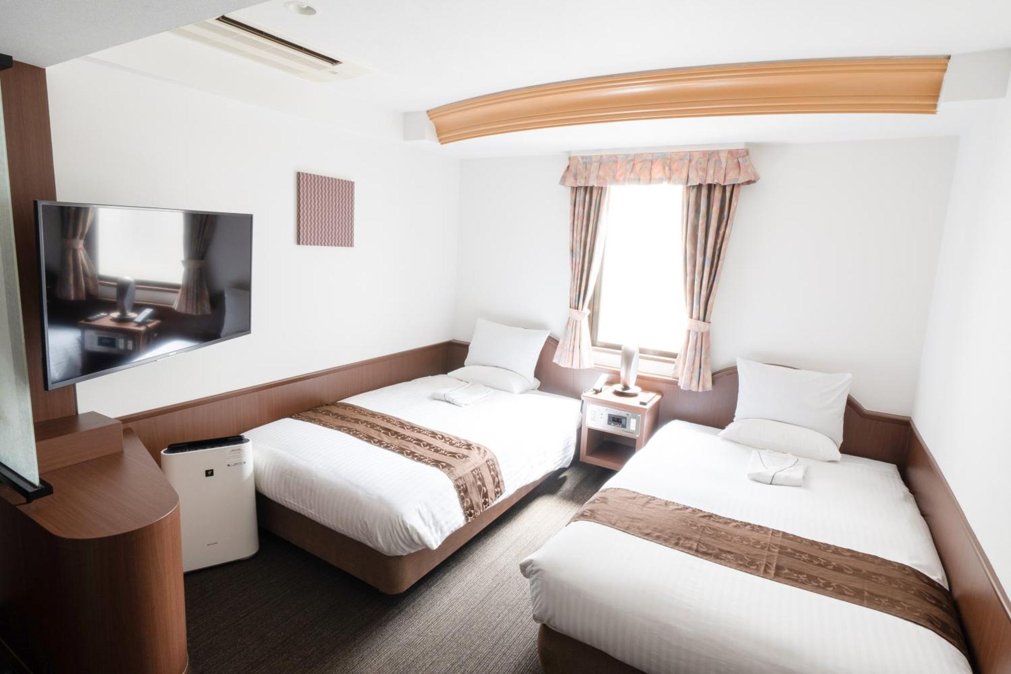 Toyo Hotel Фукуока Экстерьер фото