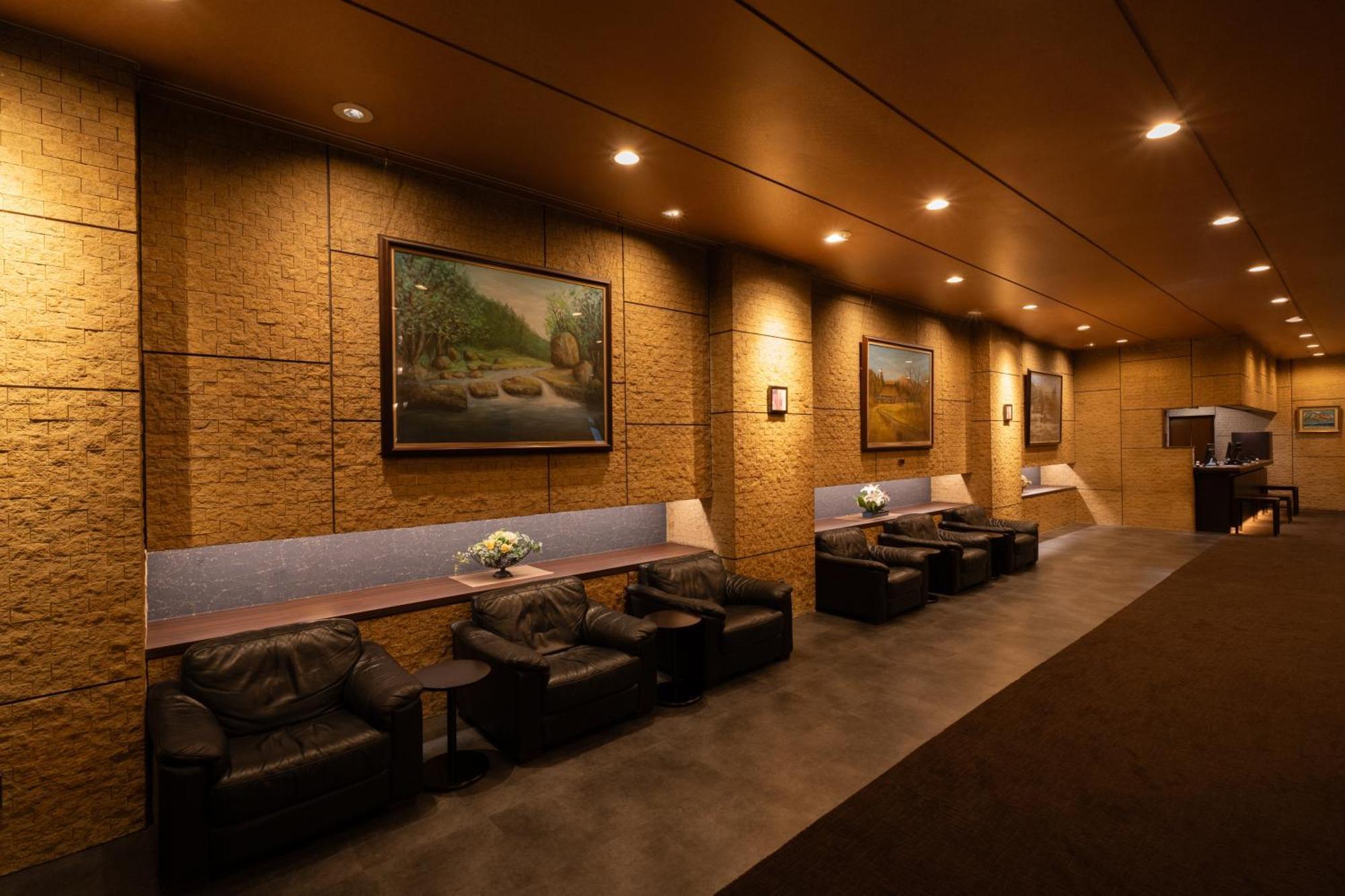 Toyo Hotel Фукуока Экстерьер фото